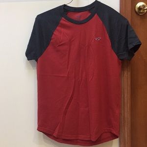 Hollister used small men’s tee shirt.